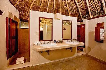 Hotel Maya Cabanas Y Cenote Tulum
