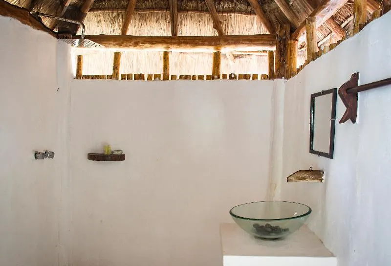 Hotel Maya Cabanas Y Cenote Tulum 2*,