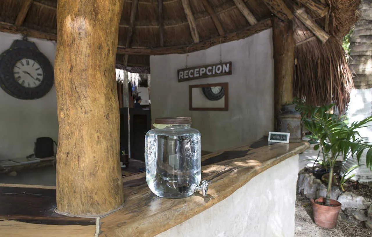 Hotel Maya Cabanas Y Cenote Tulum 2*,  Mexico